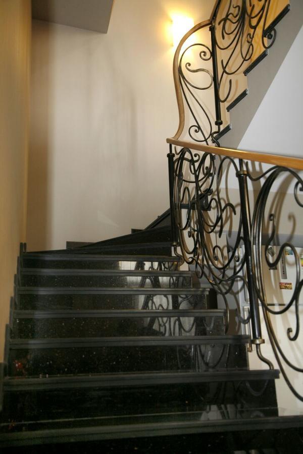 Luxury Villa Nieli Tbilisi Buitenkant foto
